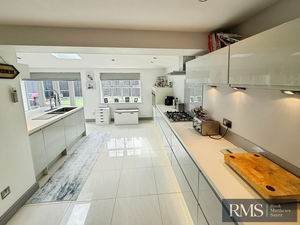 Photo 12- click for photo gallery